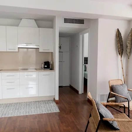 Disfruta La Playa En Puerto Marina Apartment *